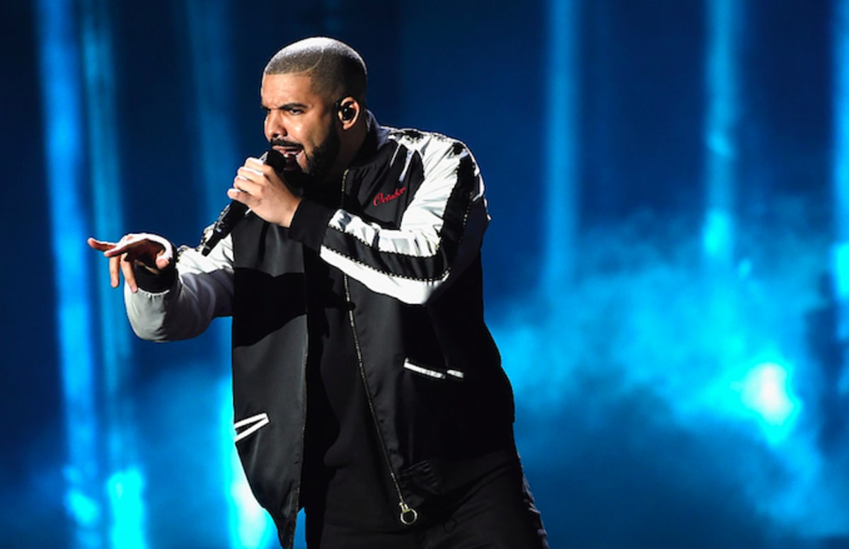 Drake Drops New Song Im Upset Complex