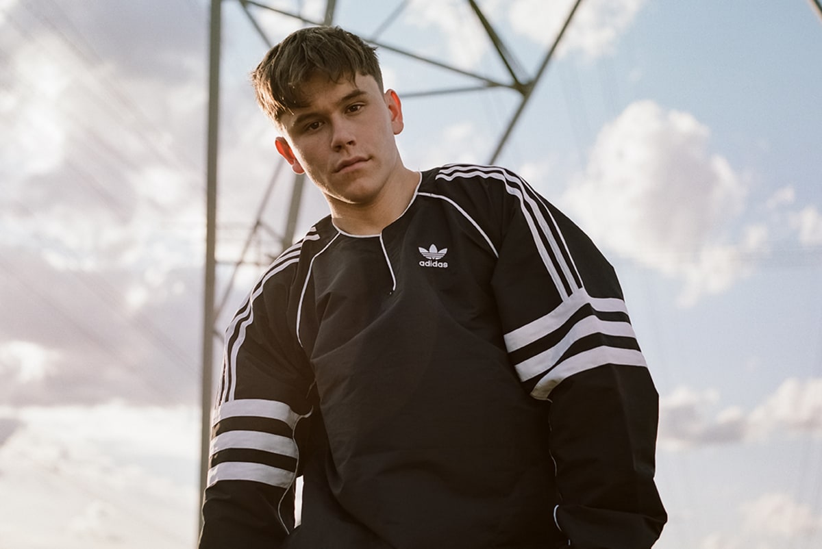 Jai Waetford jumps deep into banger territory with “Friends” | Complex