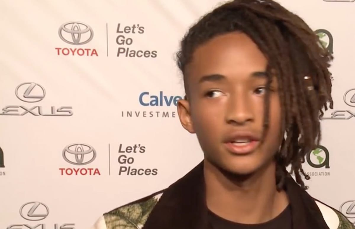 Jaden Smith Literally Sat In on Kevin Abstract’s “All-American Drive-In Prom ...1200 x 776