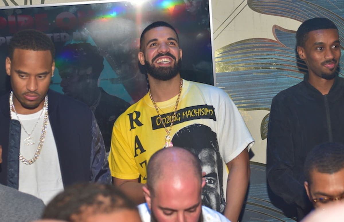 This Classic 2012 Drake Tweet Inspired A Relatable New Meme Complex