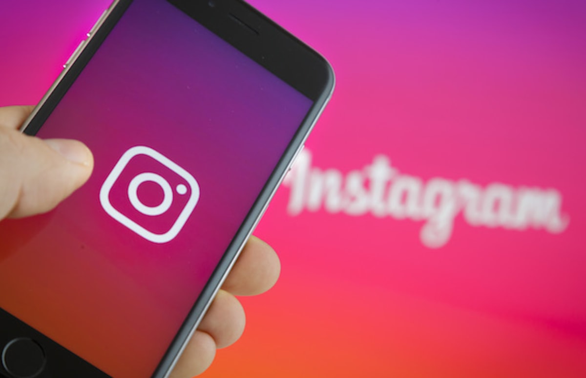 You Can Now Add GIF Stickers To Your Instagram Stories Complex