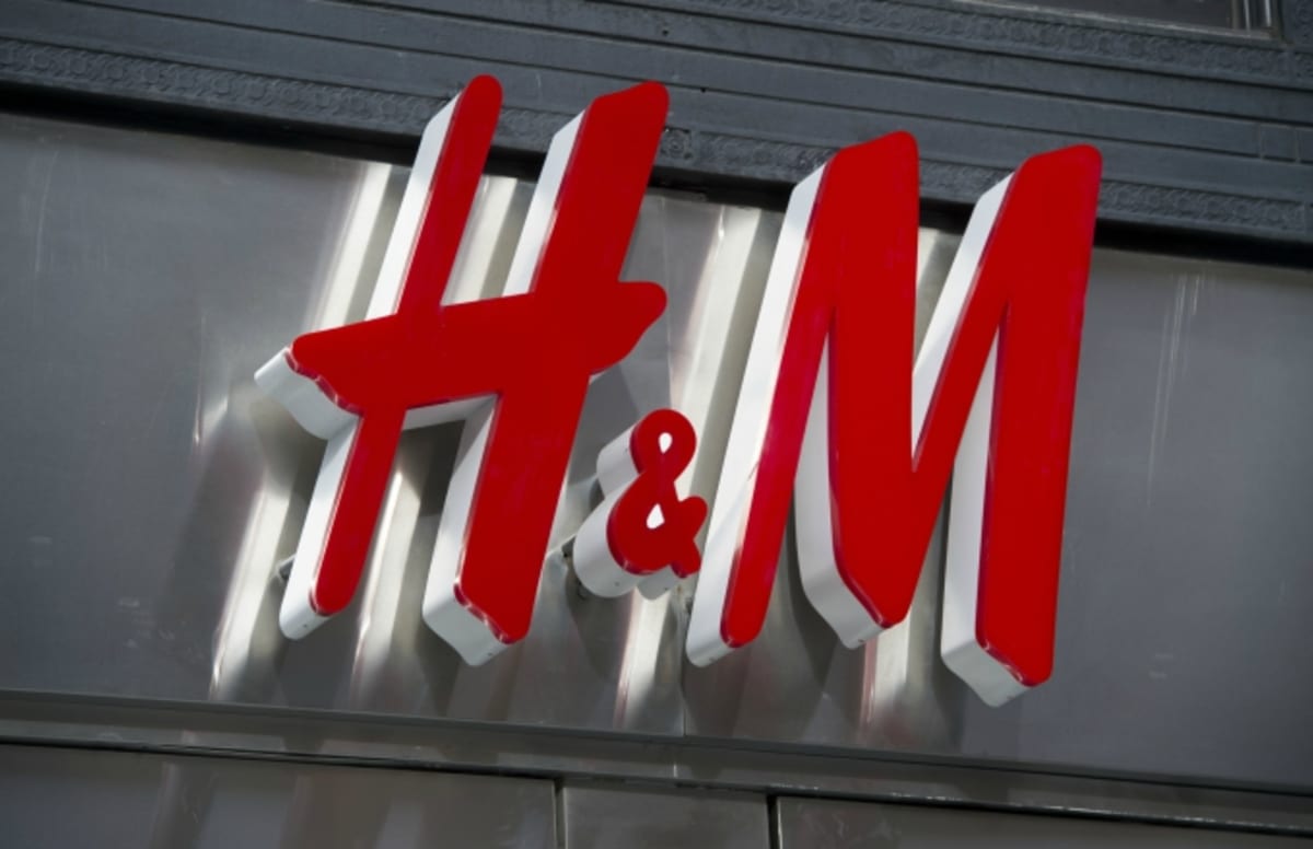H&amp;M Under Fire for 'Coolest Monkey in the Jungle' Hoodie Complex