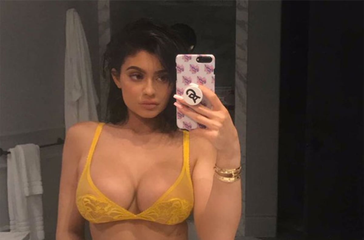 Kylie Jenner Sparked Boob Job Rumors Yet Again With This Racy Photo Complex 