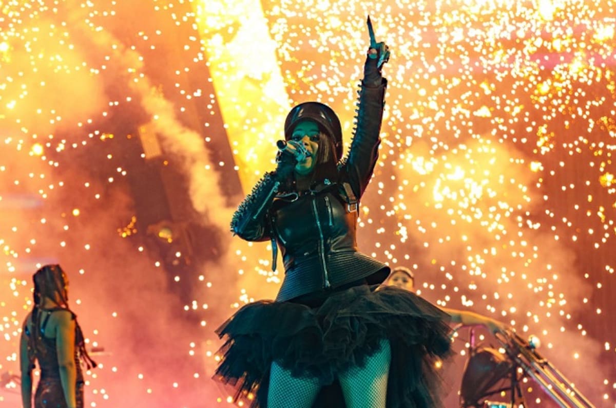 Cardi B Shares Tracklist for 'Invasion of Privacy' Album Complex