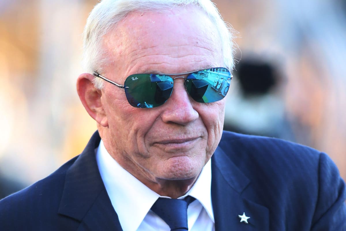 Jerry Jones Is an Elite GM | Complex