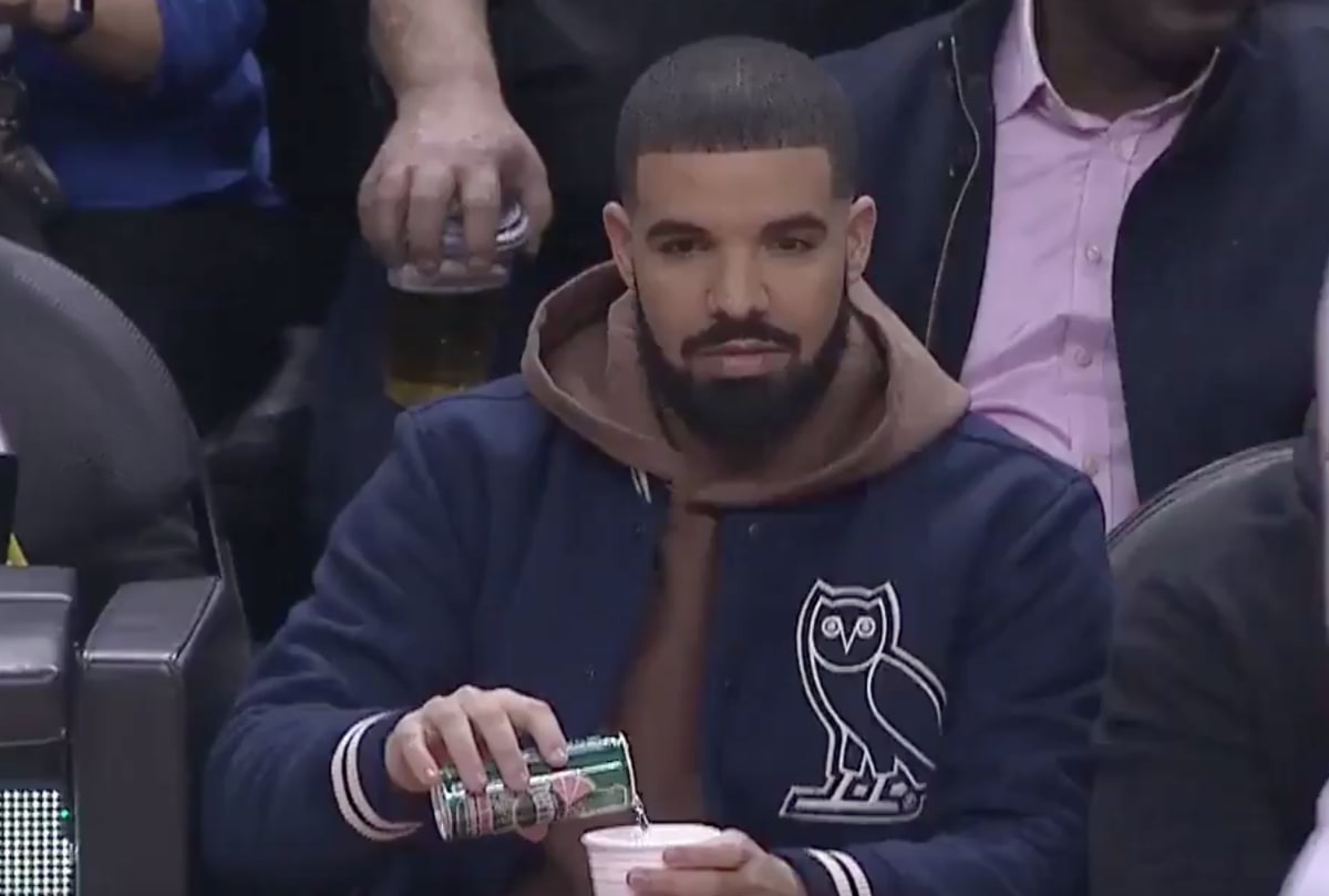 Drake Knew How Thirsty You Were For A Refreshing New Drake Meme