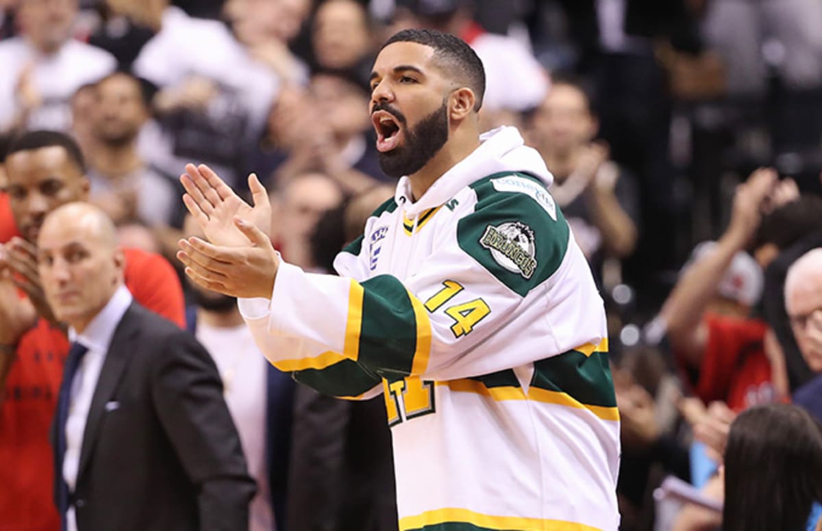 1 Drake The NBAs Most Annoying Celebrity Fans Ranked Complex