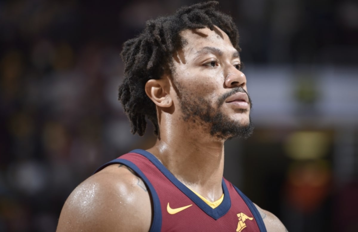 Derrick Rose Explains Why He Decided Not to Retire From the NBA Complex