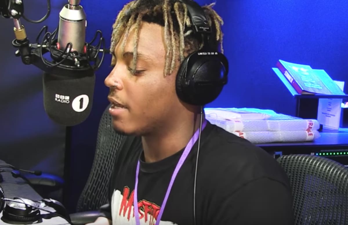 Juice WRLD Freestyles Over Cardi B's "Be Careful" | Complex