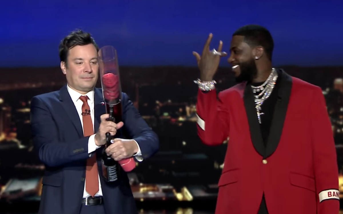 Gucci Mane Performs Trap Version of UT Austin School Spirit Song &quot;The Eyes of Texas&quot; | Complex