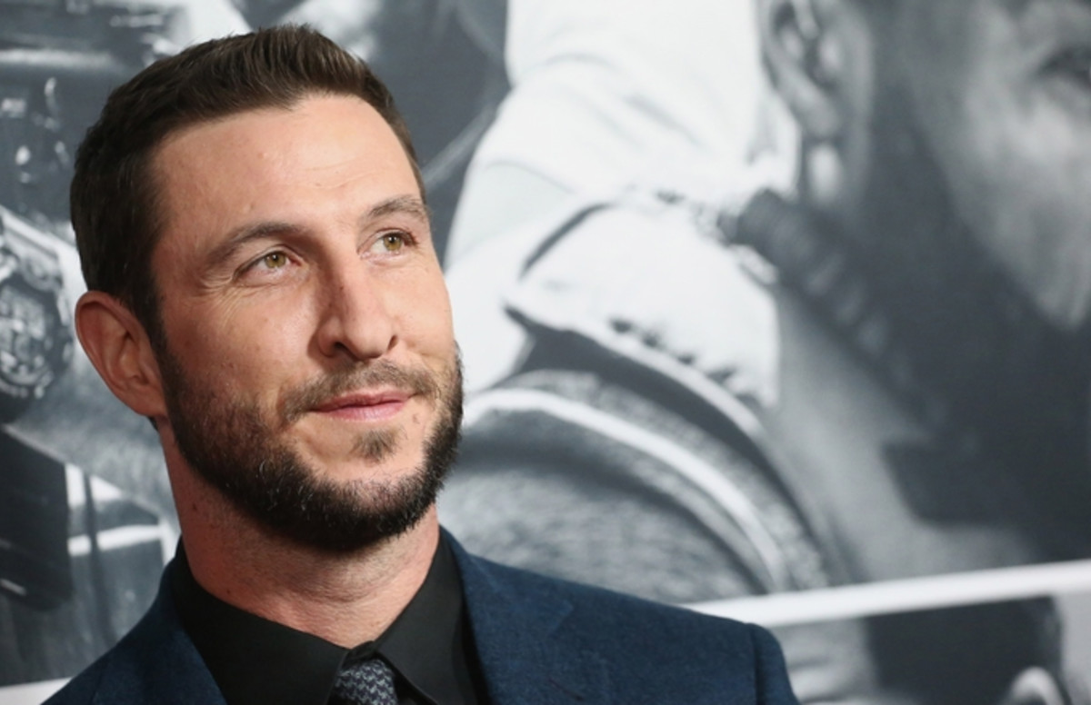 Showtime's 'Halo' Series Casts Pablo Schreiber as Master Chief | Complex