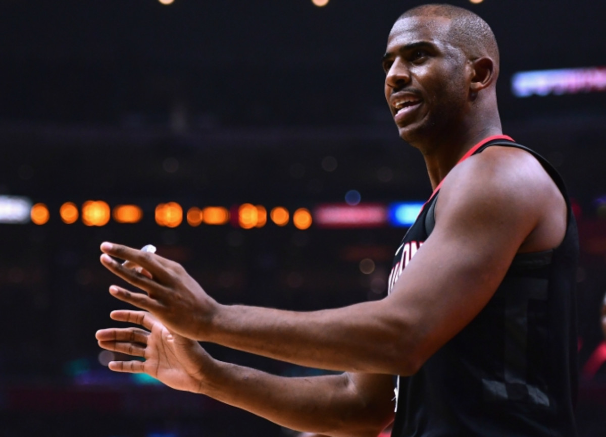 NBA Fans Lost It After Chris Paul and Rockets Tried to Storm Clippers' Locker Room ...1200 x 866