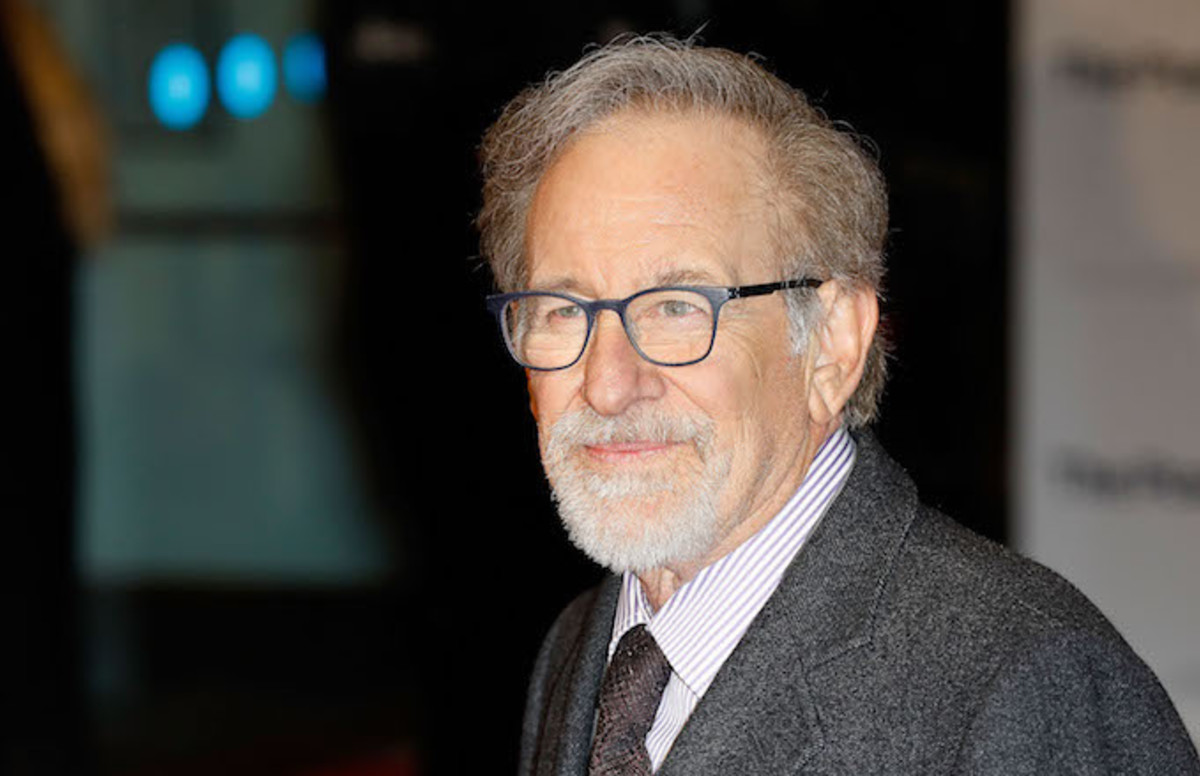 Steven Spielberg Predicts Oscars Will Do What the Golden ...
