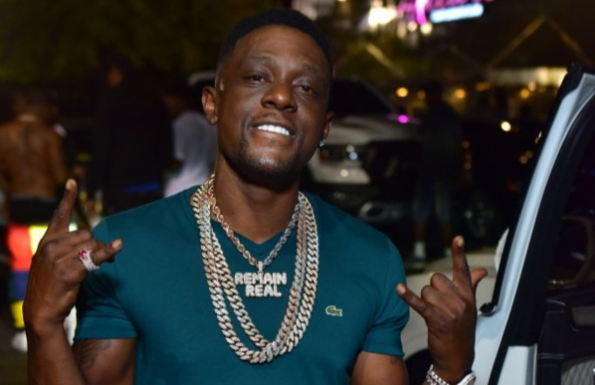 boosie wearing kappa shirt