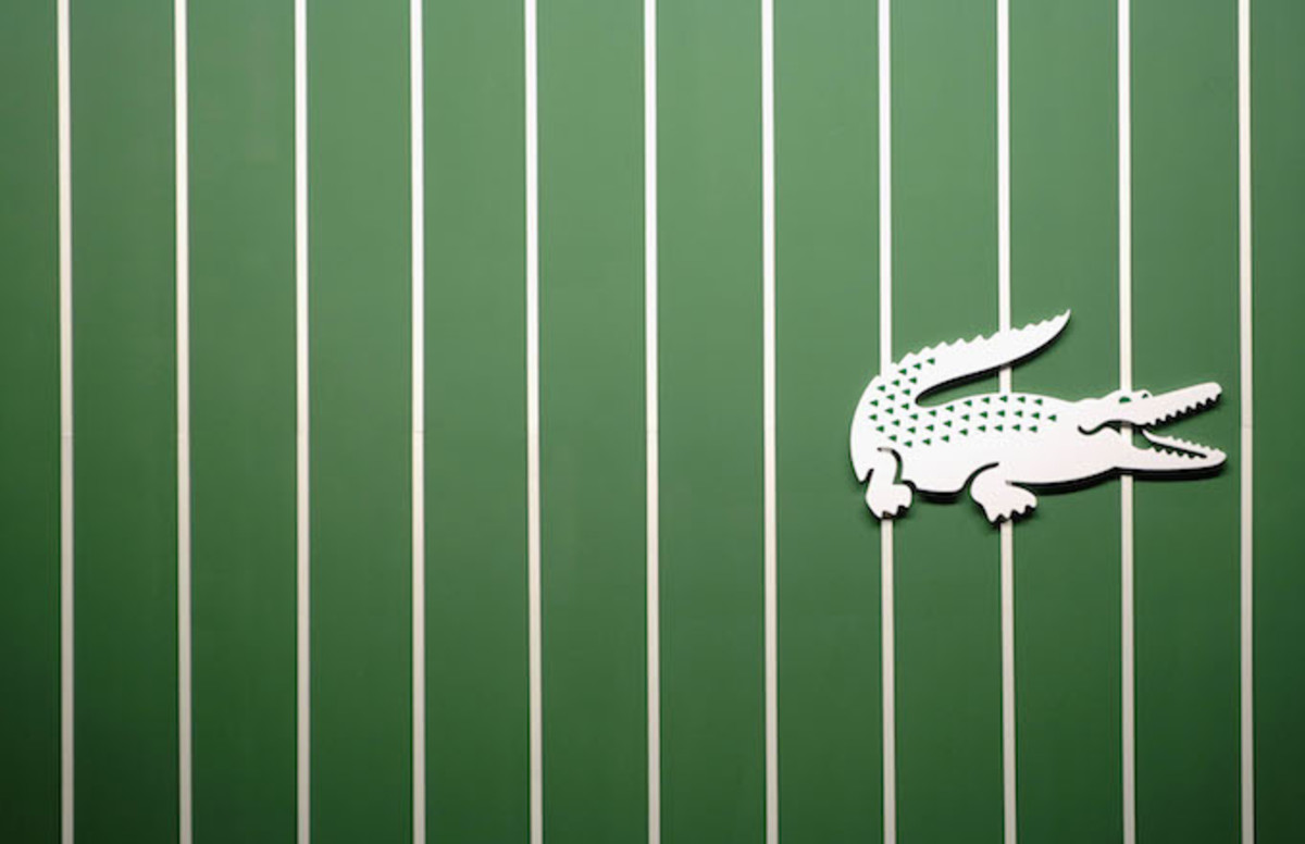 lacoste logo animal