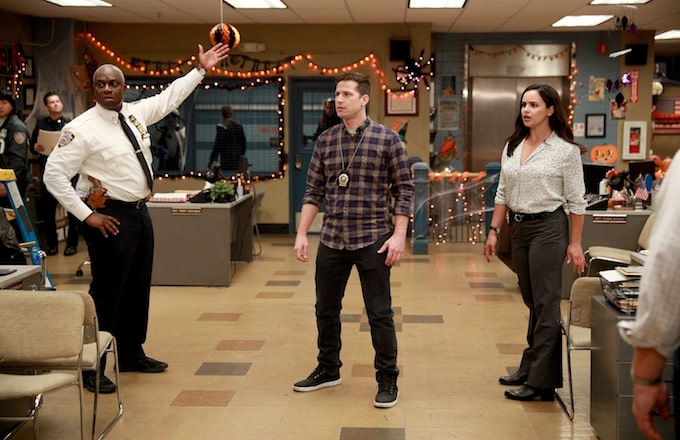 Best Hulu Shows: Good Show To Watch Right Now (January ...