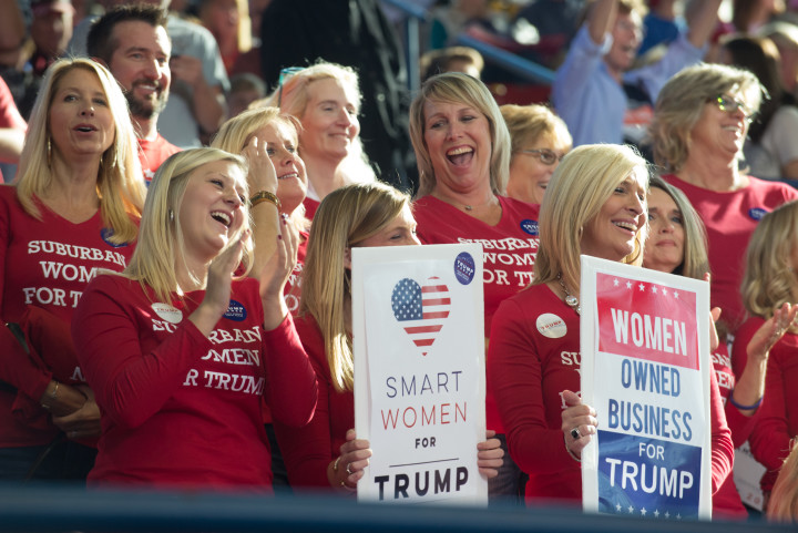 women-trump-supporters