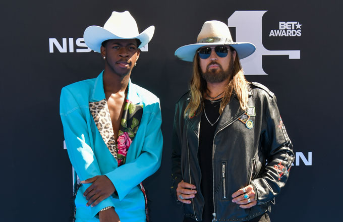 Billy Ray Cyrus , Lil Nas X, CMA Awards , Musical Event of the Year, Old Town Road (Remix)