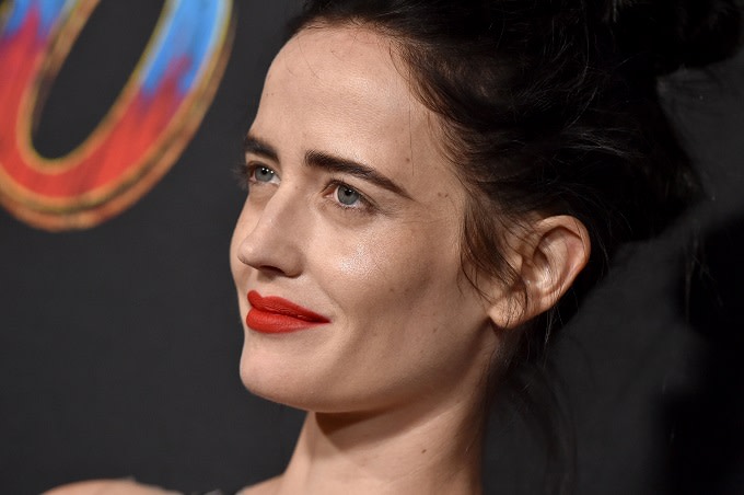 Bond Girl Eva Green Says 007 Should Always Be A Man And Not
