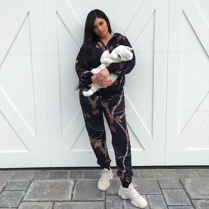25 Things We Know About Kylie Jenners Daughter Stormi Complex
