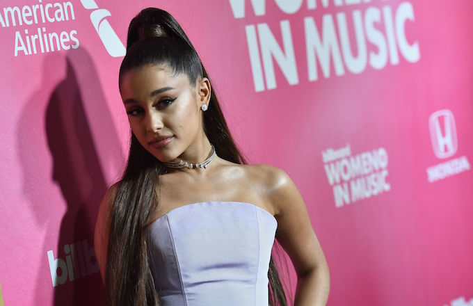 Ariana Grande Suing Forever 21 For 10 Million Over