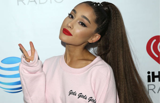 Ariana Grandes Fix To Japanese Text Tattoo Has People