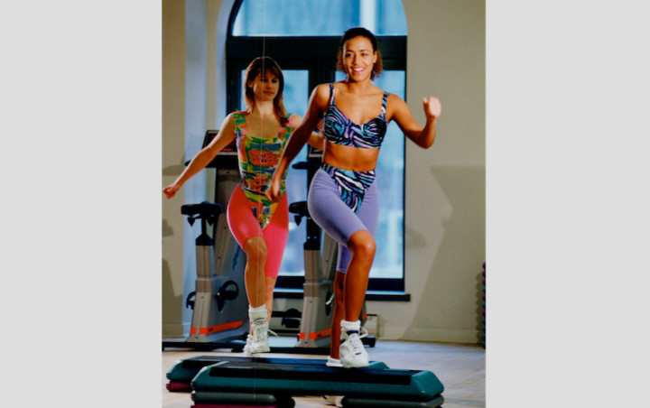 90s exercise outfit