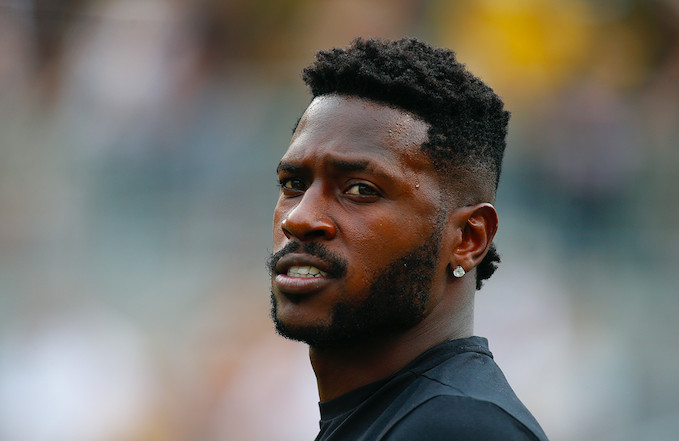Antonio Brown Hair >> Nfl Fans React To Antonio Brown Agreeing To Deal With Antonio Brown Hair >> Nfl Fans React To Antonio Brown Agreeing To Deal With