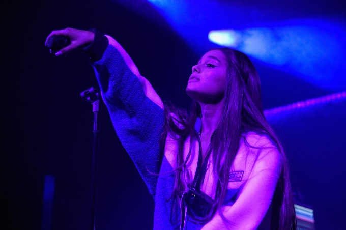 Ariana Grande Breaks Youtubes First Day Record With Thank