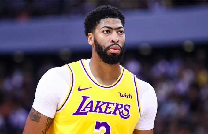 Anthony Davis Suffered a Grade 1 Thumb Sprain in Preseason ...