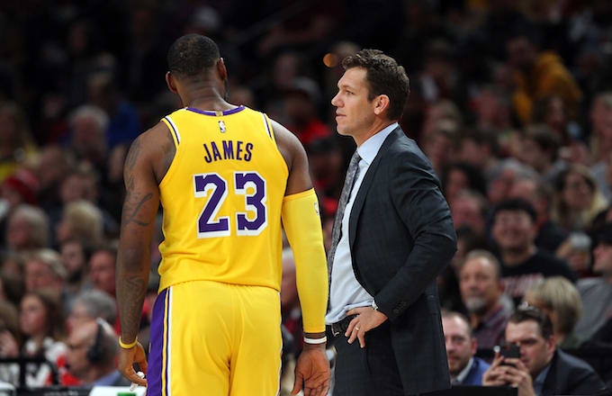 “Luke Walton LeBron James”的图片搜索结果