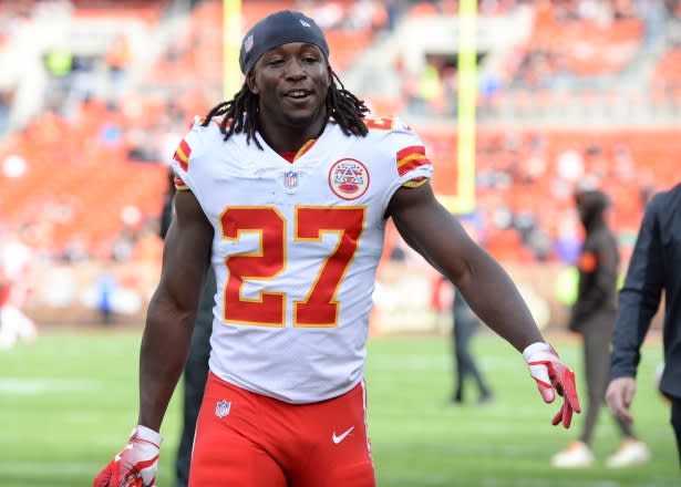 Kareem Hunt Accused Of January Attack In Kansas City Nightclub | Complex