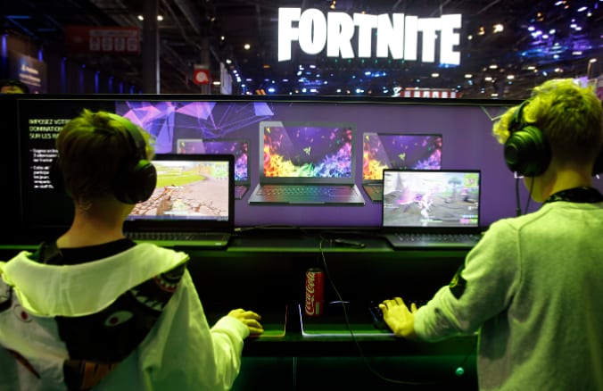 fortnite addiction has some parents sending their kids to video game rehab - fortnite win faker