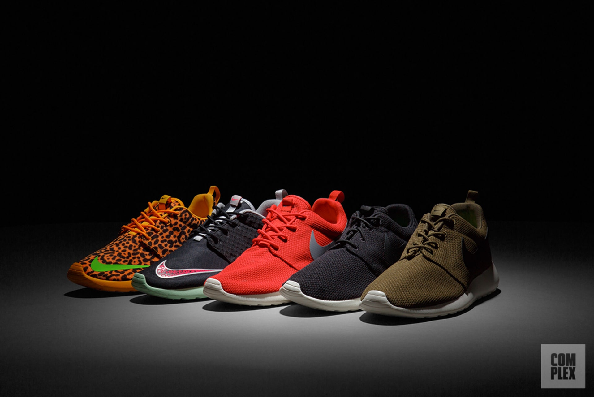 are nike roshe one running shoes