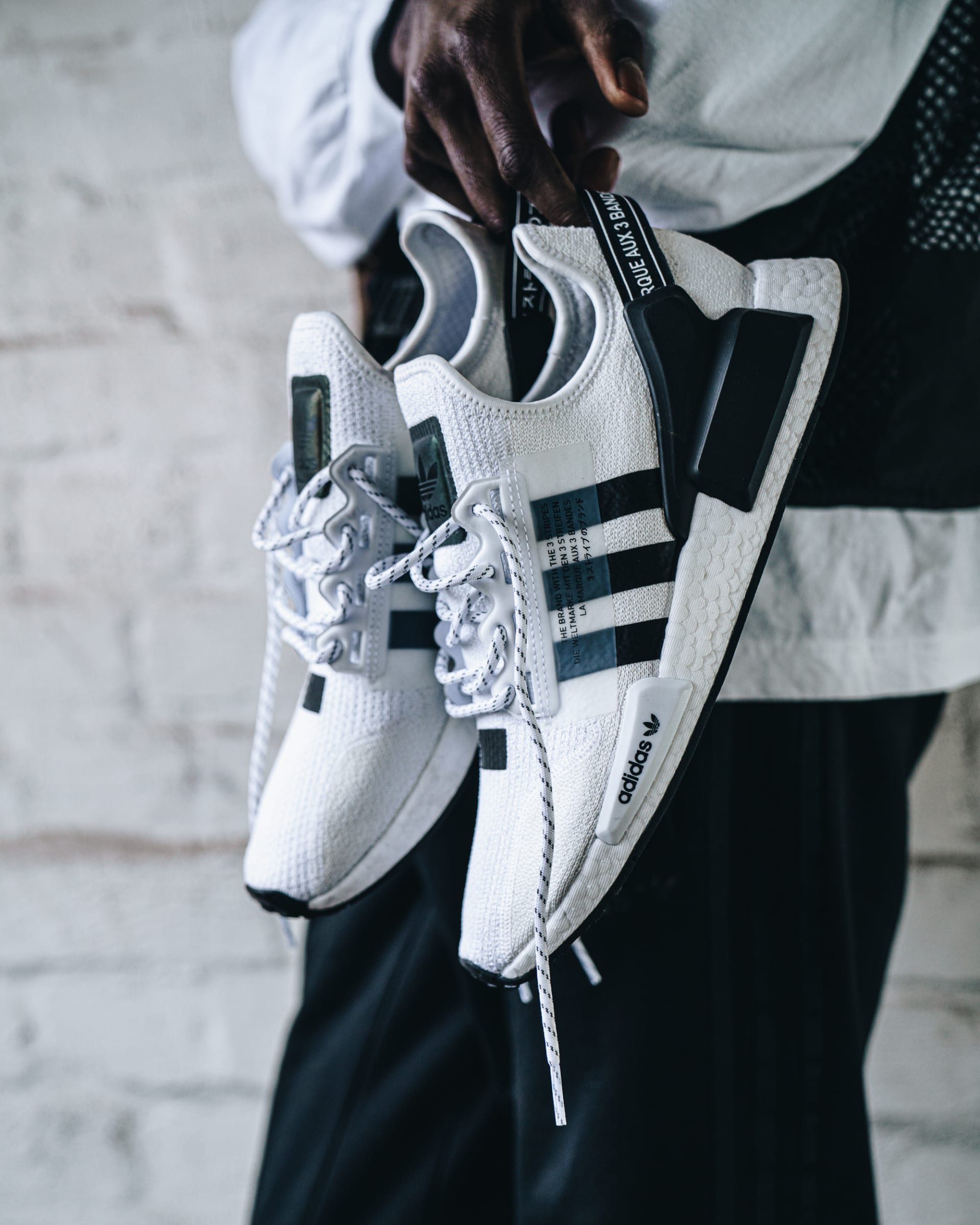 Nmd r1 v2 review