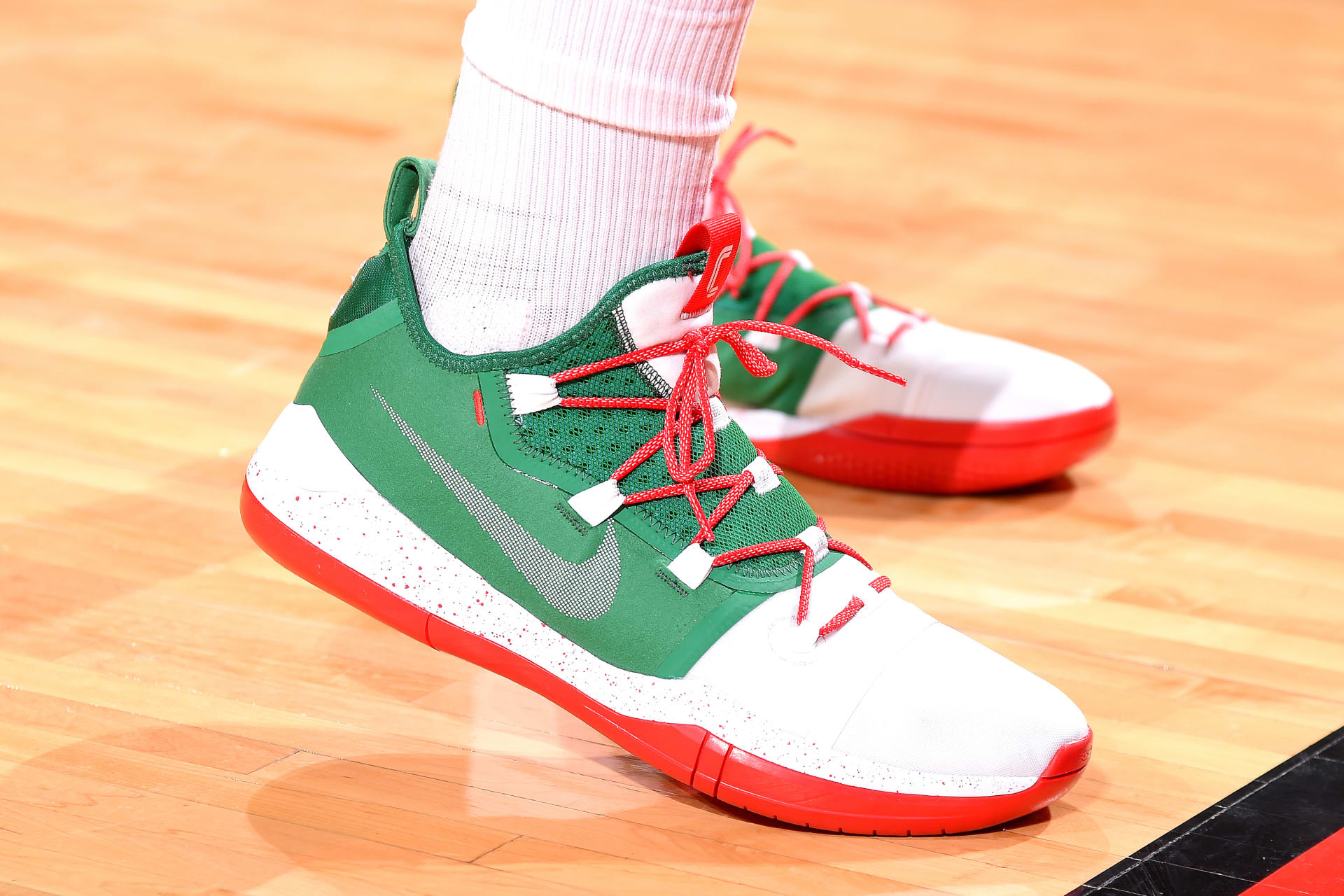 nba christmas shoes 2018