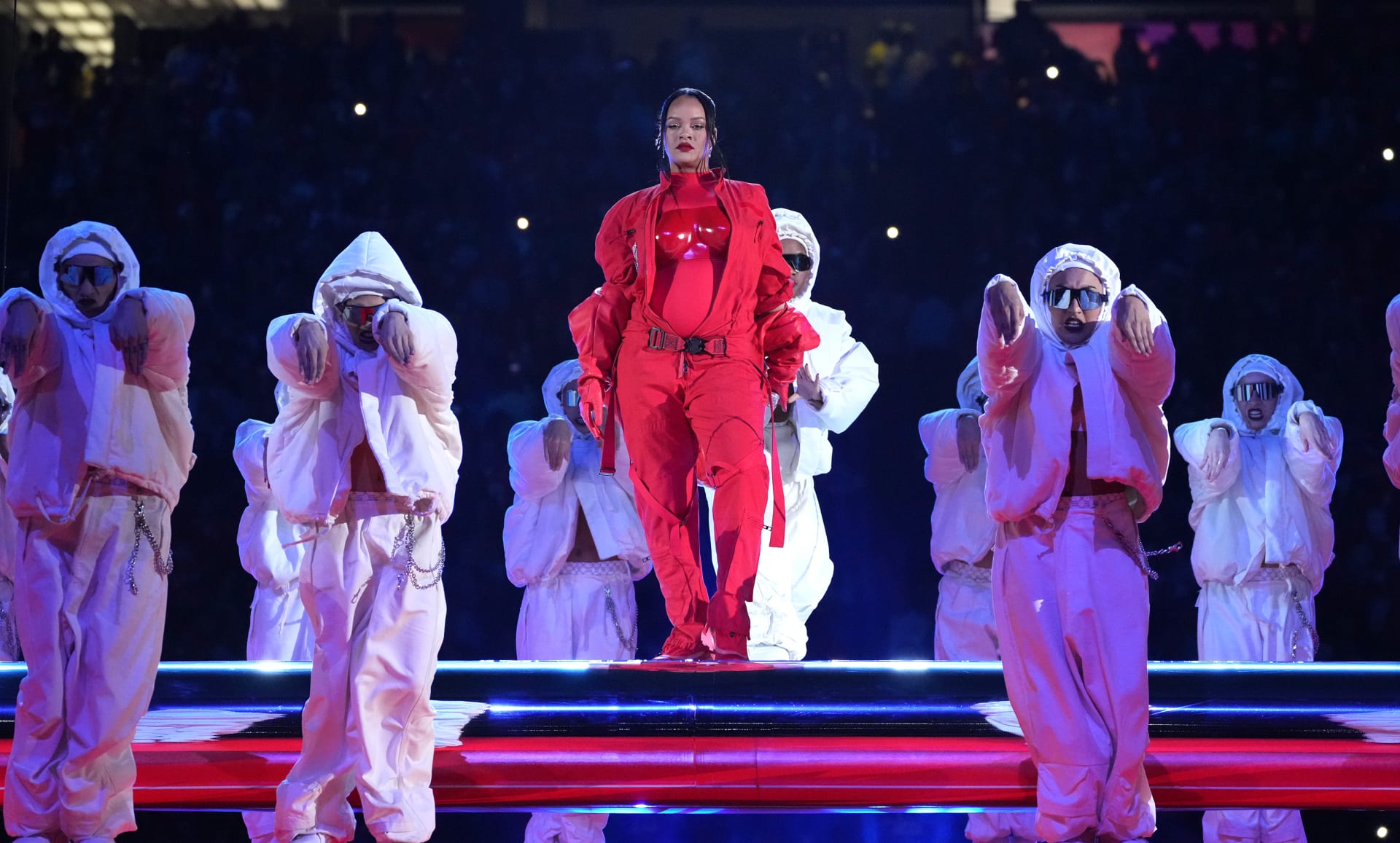 Rihanna’s Super Bowl Halftime Show Performance, Reviewed  Complex