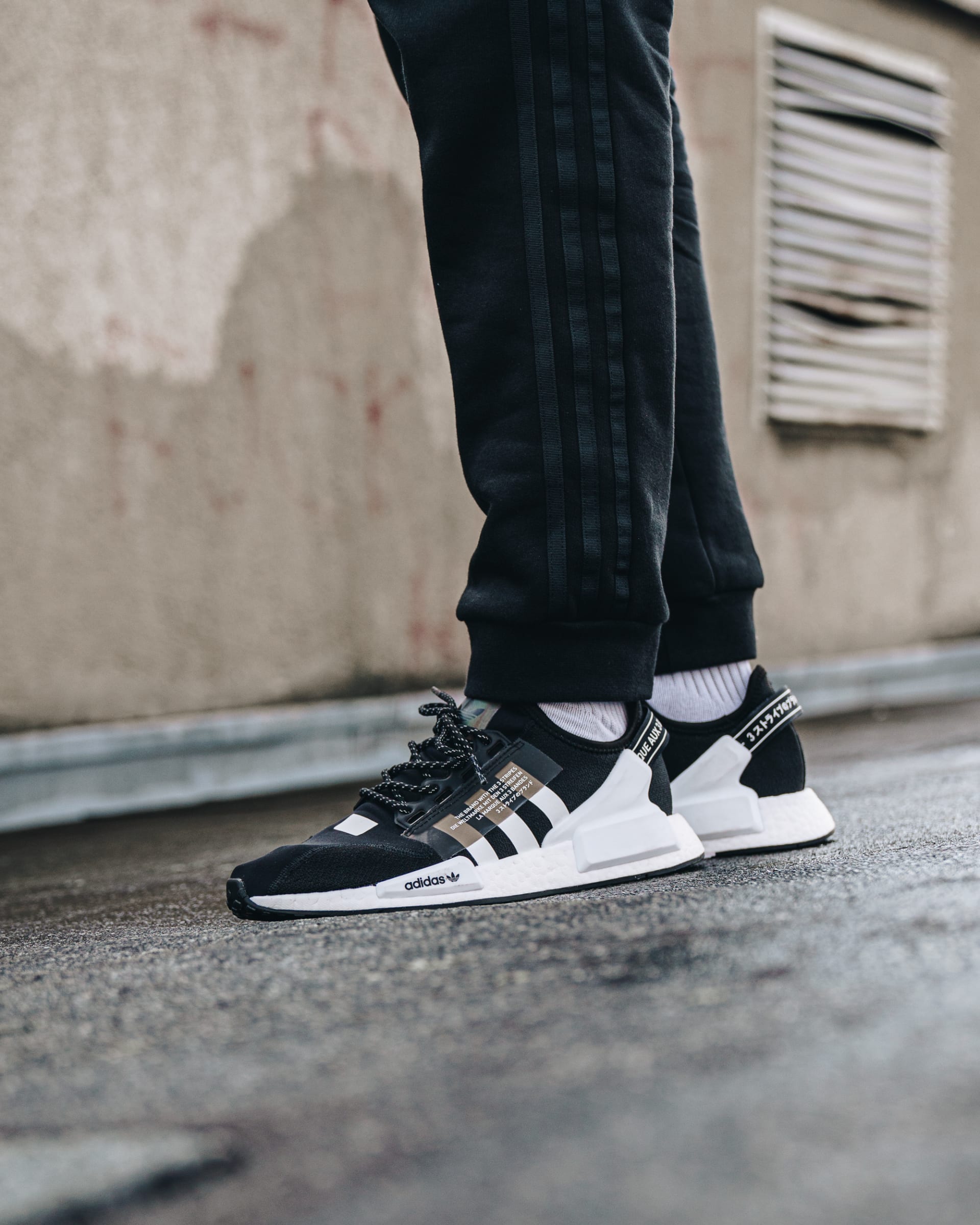 Nmd r1 v2 review