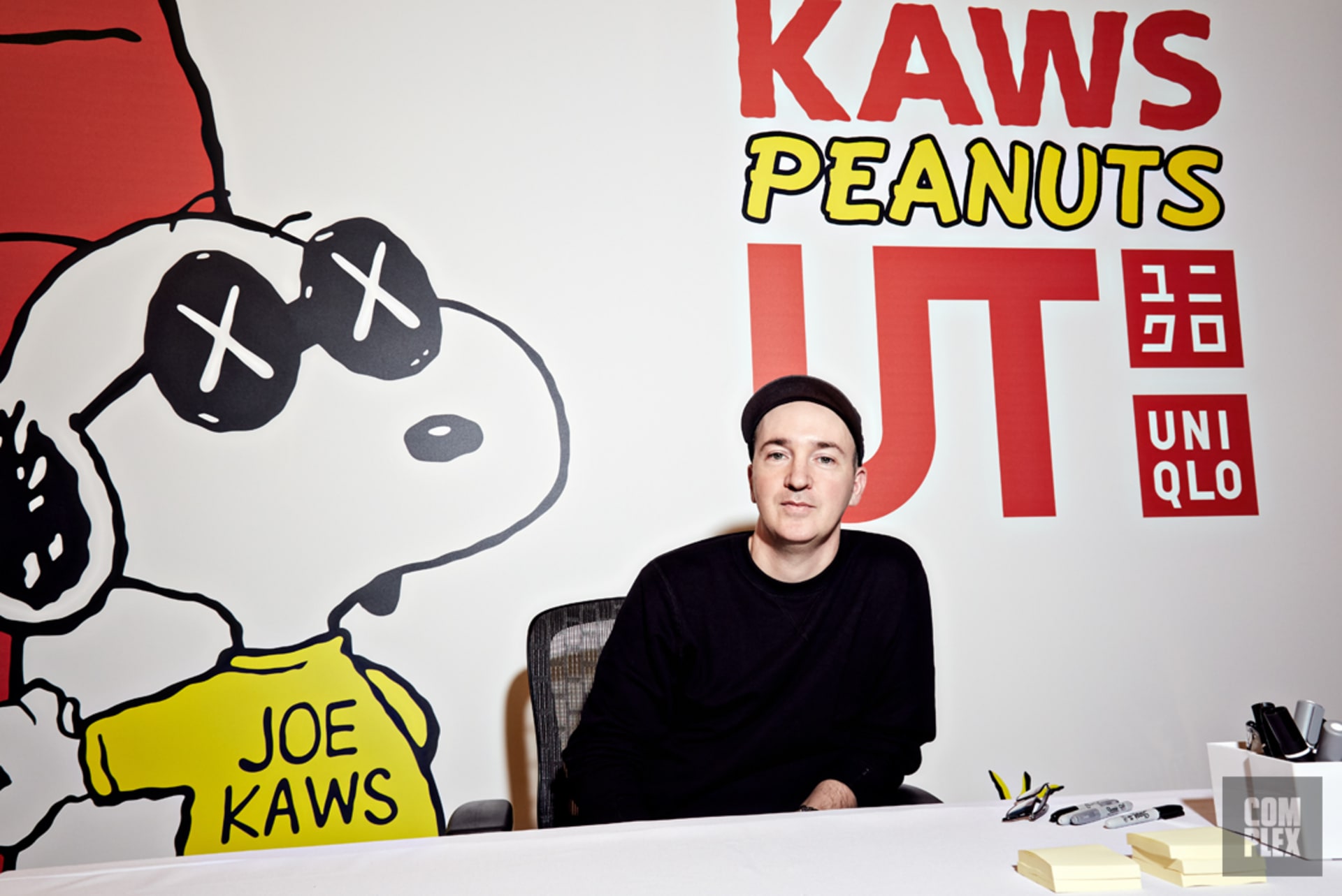uniqlo collab kaws