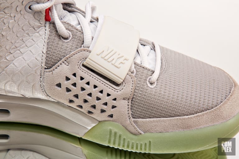 air yeezy 2 pure platinum