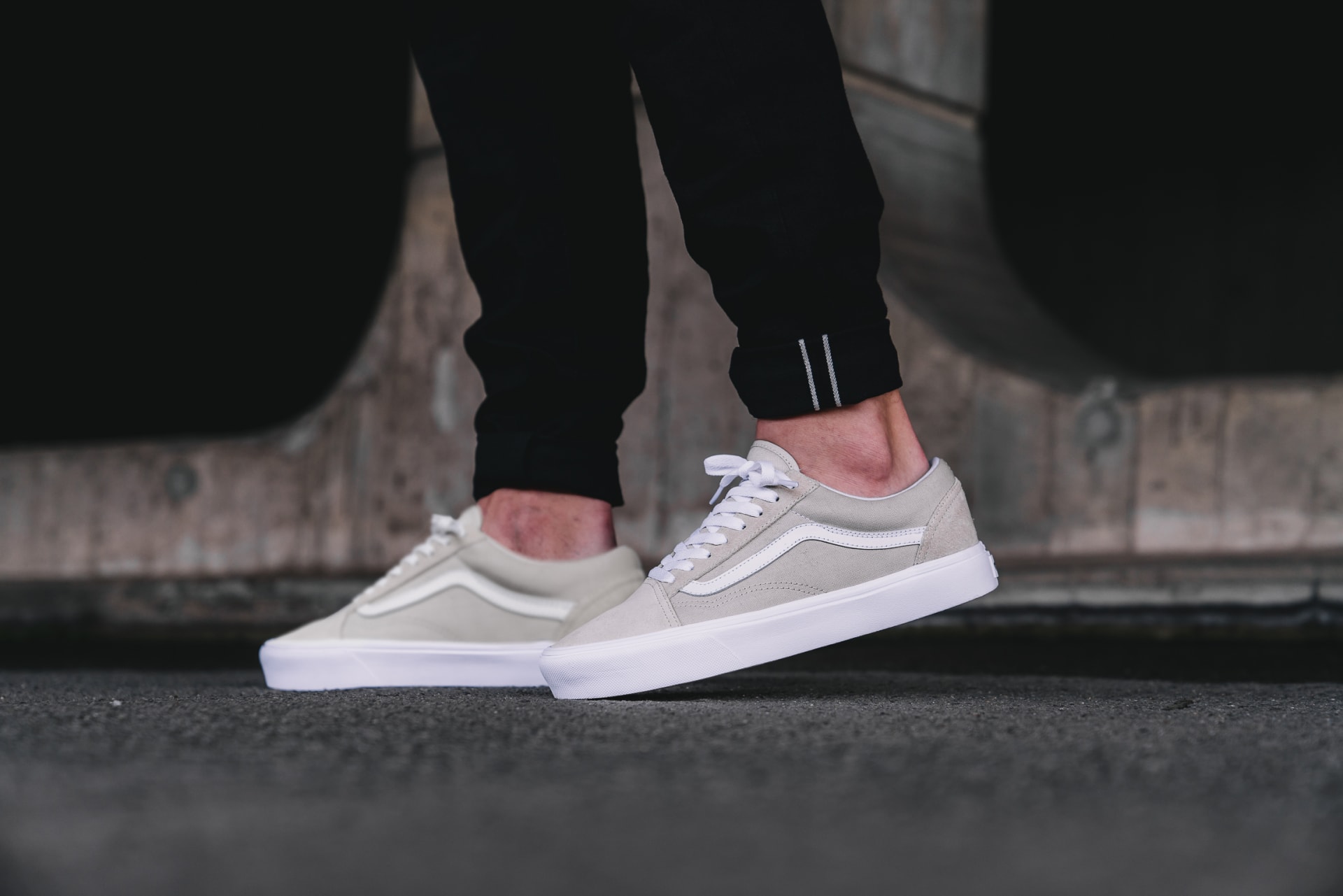 footlocker slip on vans