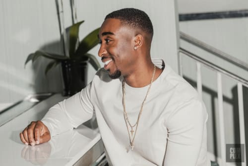 'All Eyez on Me' Demetrius Shipp Jr. Has The Hardest Job In Hollywood ...