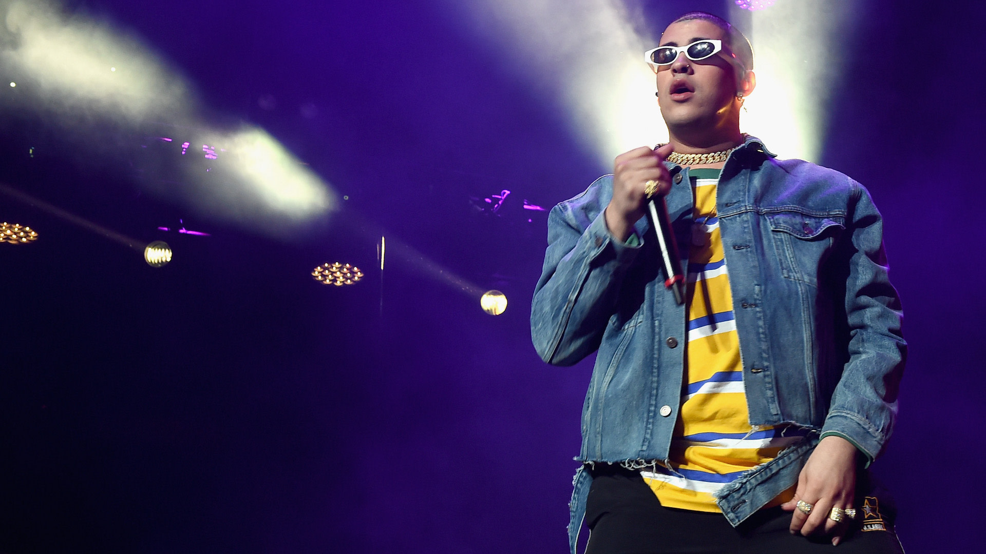 Bad Bunny's new album, 'El Último Tour del Mundo': Listen - Los Angeles  Times