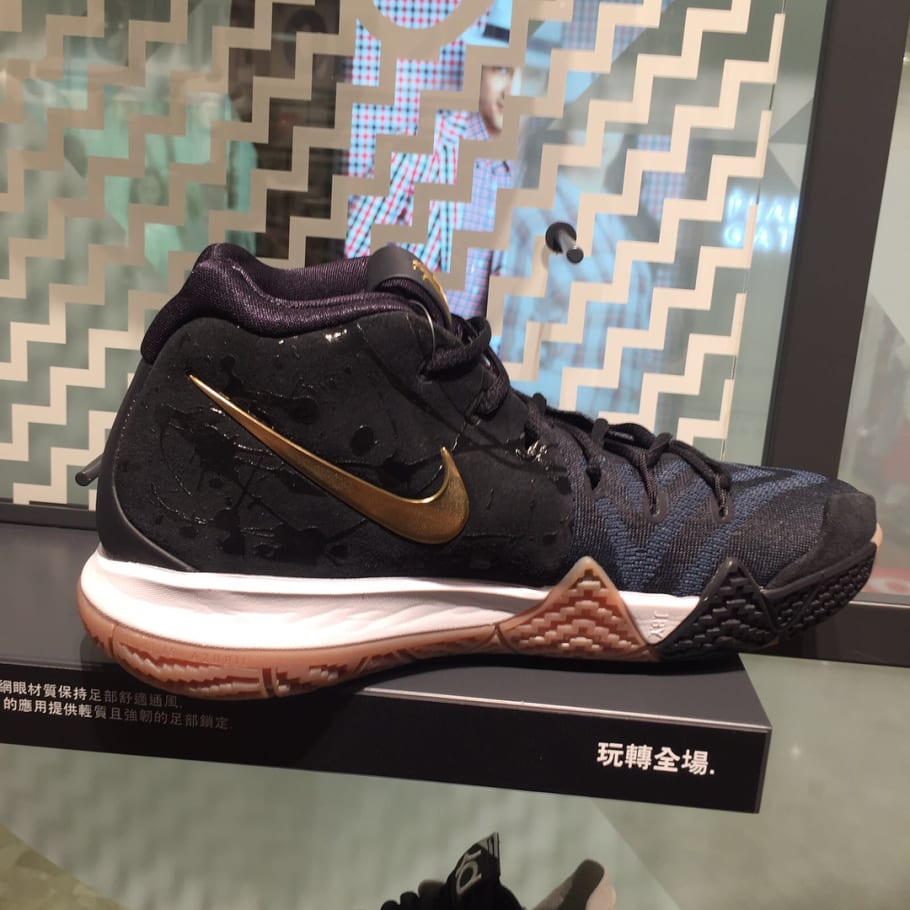 kyrie 4 black and gold