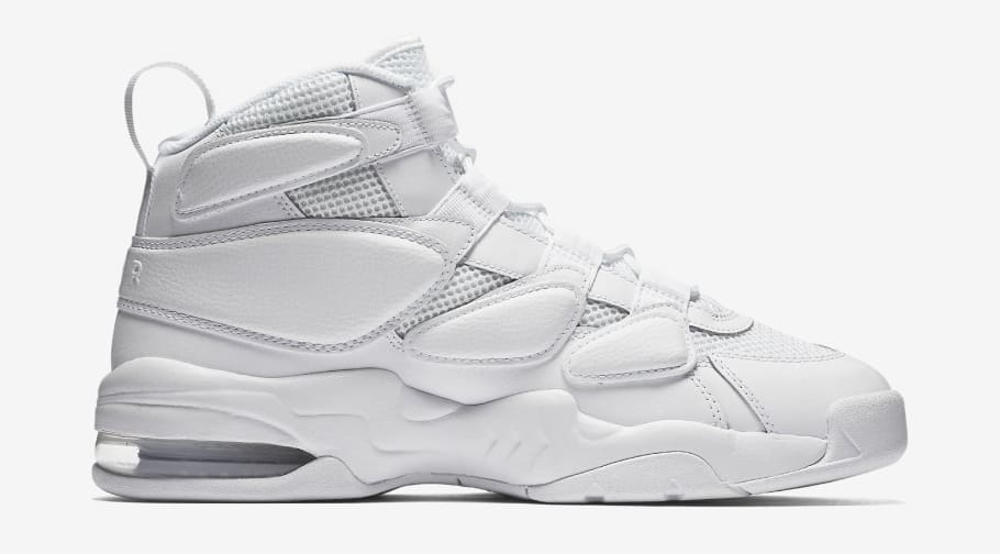 air max 2 uptempo 94 triple white