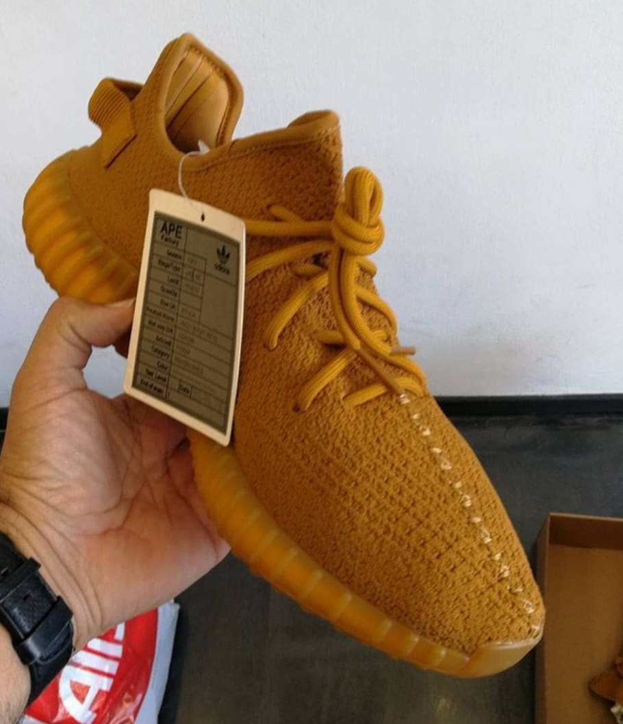 yeezy golden