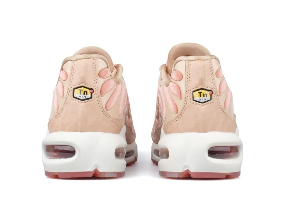 dusty rose nike air max