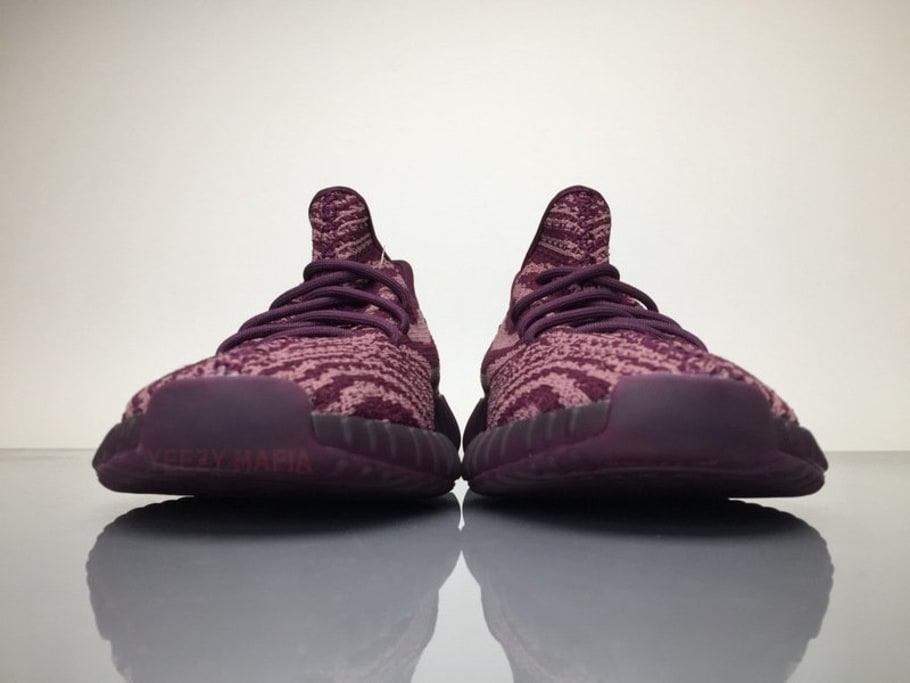 yeezy boost 350 v2 red night