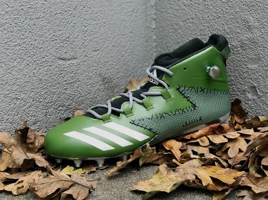 Von miller hot sale adidas cleats