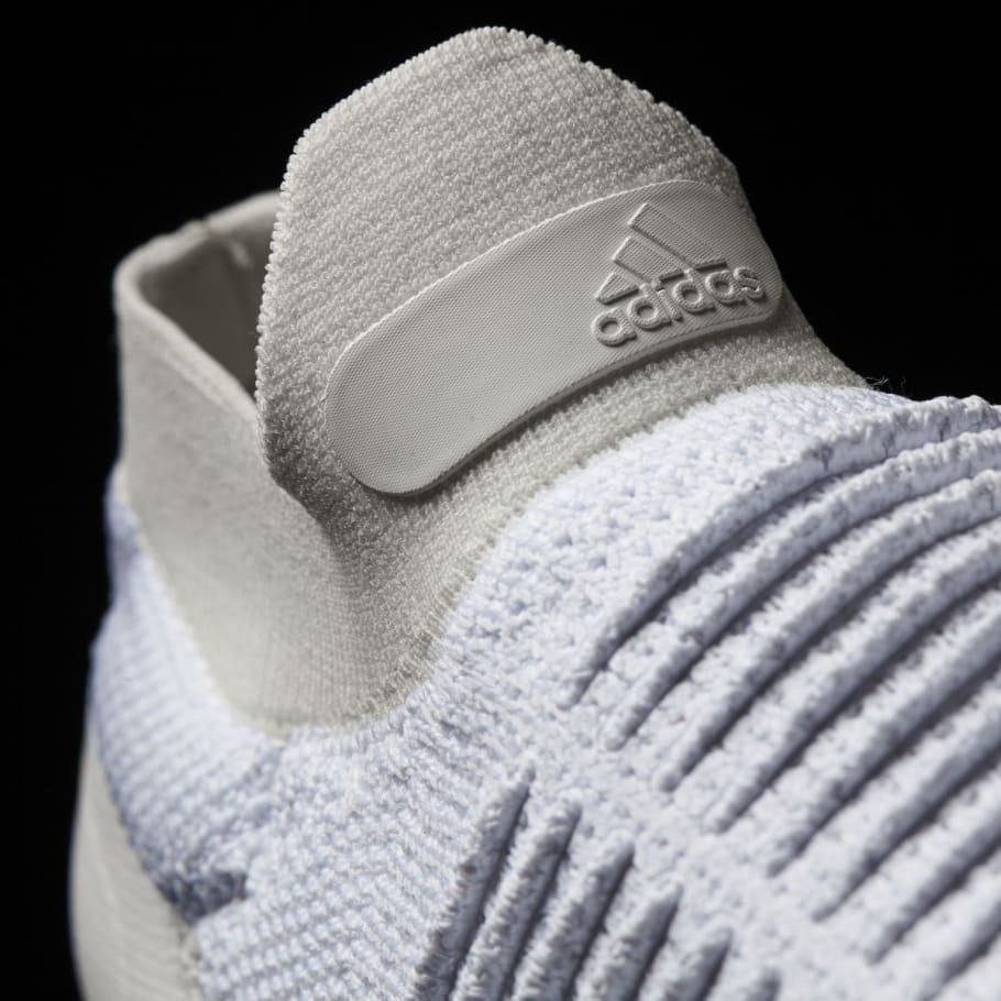 ultra boost triple white laceless
